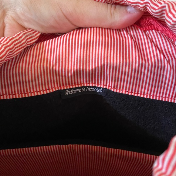 Herschel Supply Company Little America Houndstooth Mid Volume Backpack - Picture 11 of 12